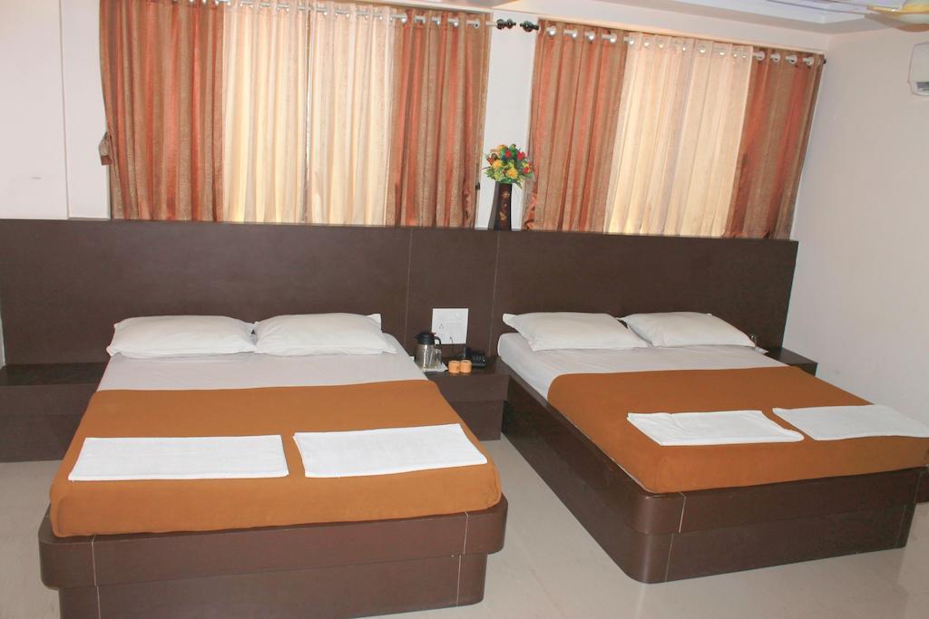 Hotel Krishna Sai Kutir Shirdi Δωμάτιο φωτογραφία